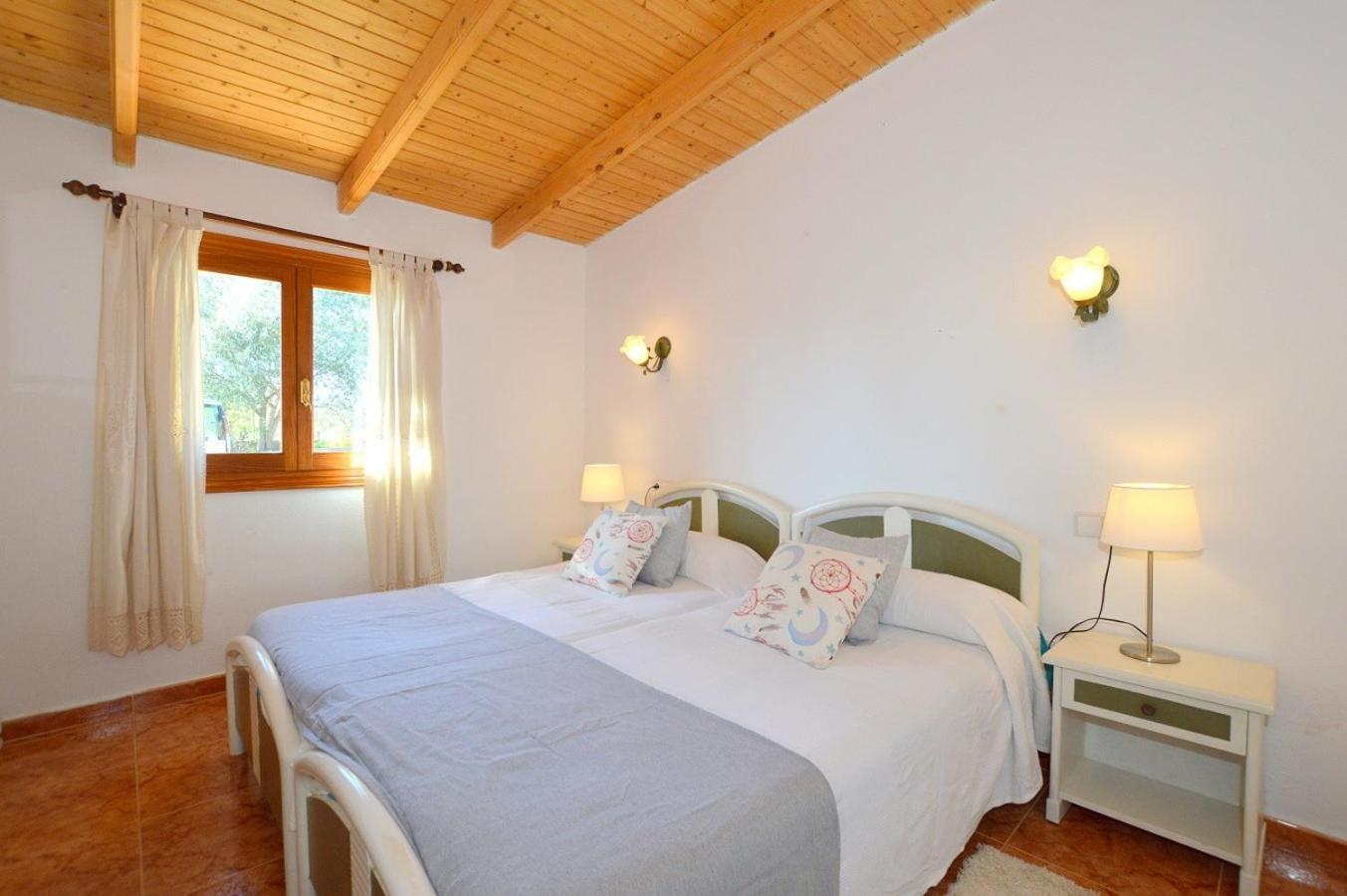 Finca Con Piscina Es Blanquer Guest House ภายนอก รูปภาพ
